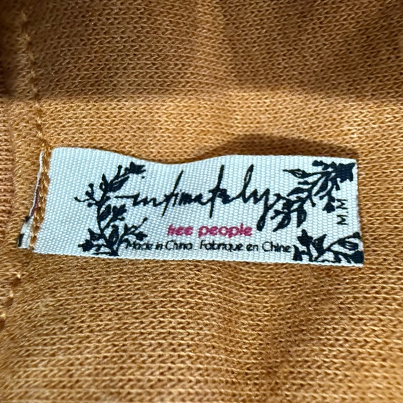 Free People Kelly Lounge Sweatshirt Short Set Cognac Size Medium NWOT - Picture 13 of 14